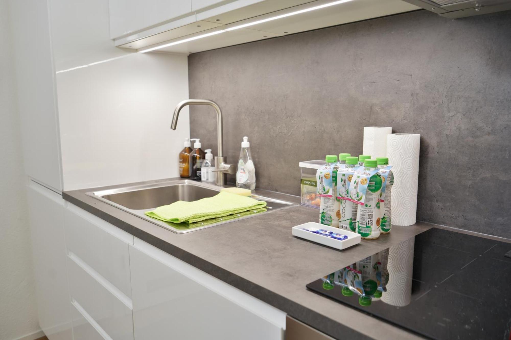 Cozy City Center, 4 Bedroom- 120Sq, 5Min Walk To Main Station Basilea Exterior foto